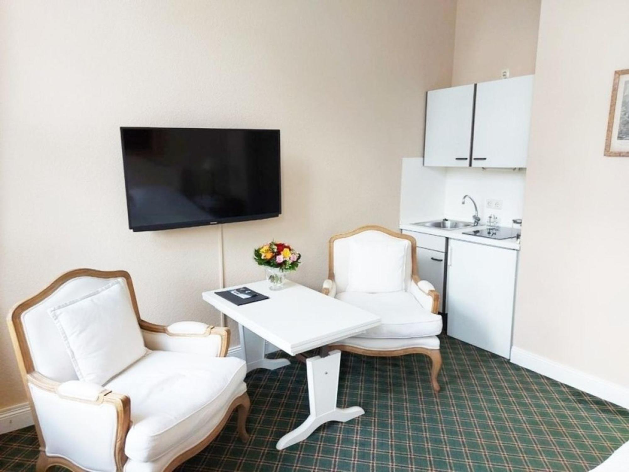 Herrenhaus Appartement 4 Luedersburg ภายนอก รูปภาพ